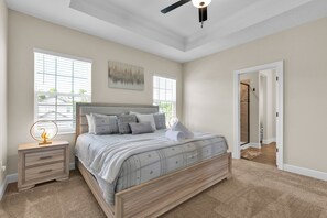 4 bedrooms, WiFi, bed sheets