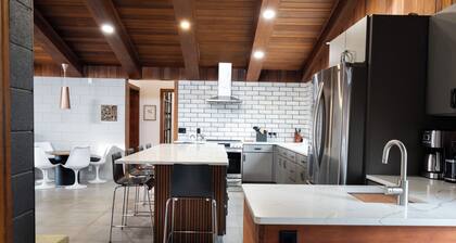 Mid-Century Haven with Private Lakes and Endless Views