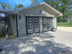 Extérieur