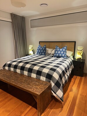 4 Schlafzimmer, Bügeleisen/Bügelbrett, WLAN, Bettwäsche