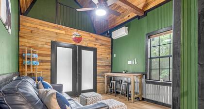 Getaway to the Pines of East Texas - Eagle 1