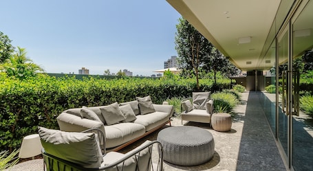 Terrace/patio. AIR - Apartments Well Located in Porto Alegre/rs