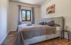 2 bedrooms, free WiFi