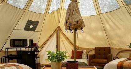 Private Stargazing Tent Maple Haven – Peaceful Glamping with Fire Pit & Open Skies