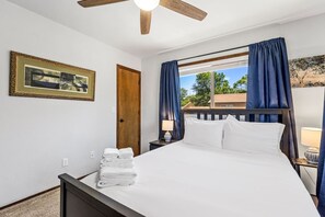 4 bedrooms, iron/ironing board, travel cot, WiFi