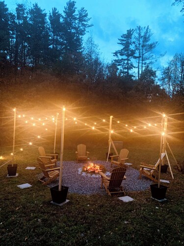 Beautiful Private Chalet near Hunter & Woodstock