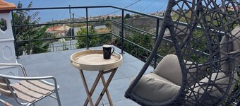 Madeira vacation home with beautiful sea views