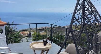 Madeira vacation home with beautiful sea views