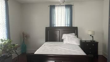 4 bedrooms, WiFi, bed sheets