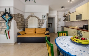 Smart TV - 1 bedroom awesome apartment in Kampor (Kampor)