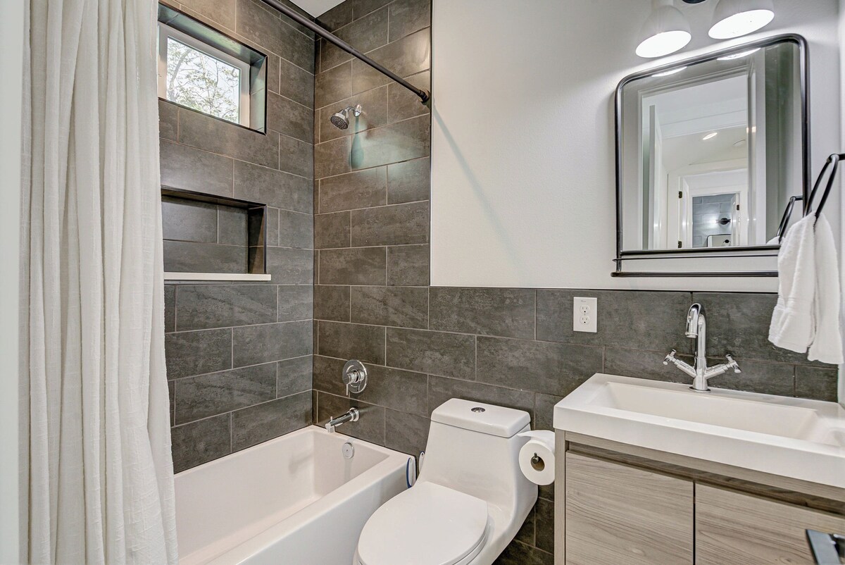Photo 29 of NEW Listing ! East Austin Home W/Pool & Patio