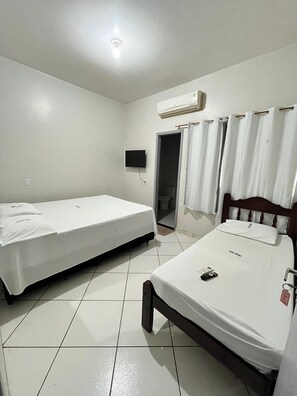 Standard Twin Room | Free WiFi