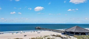 Beach Vacation! Walkable to Dining&Shopping-Unit A