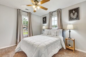 4 bedrooms, iron/ironing board, free WiFi, bed sheets