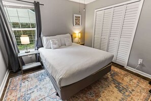 4 chambres, fer et planche à repasser, Wi-Fi gratuit, draps fournis