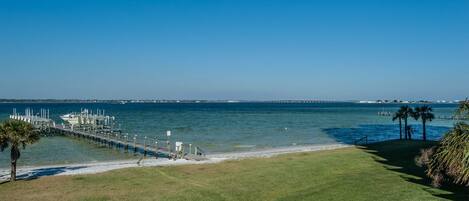 Apartment, Mehrere Betten (Tristan Towers unit 2B) | Strand