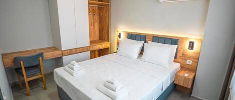 2 chambres, fer et planche Ă repasser, draps fournis