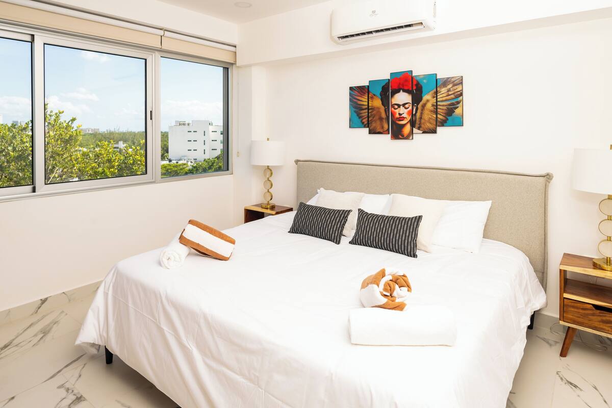Comfort Apartment, 2 Bedrooms, City View | Free WiFi, bed sheets