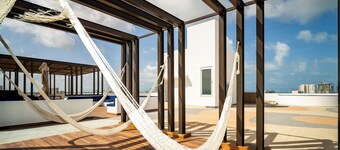 Barcelona Condos Cancun