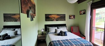 VILLA 5 KM FROM GIJON