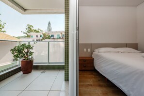 Basic Apartment - Modern Apt With Balcony 150m From the sea Abc0202 (Itajai)
