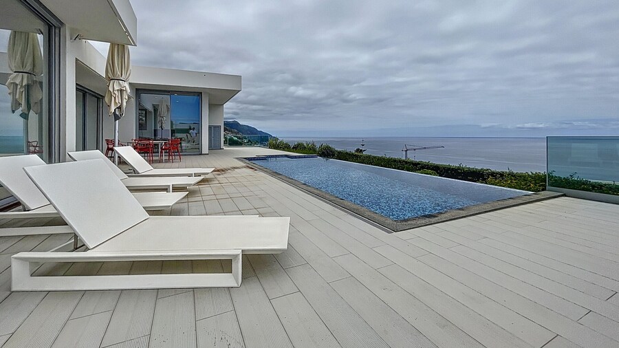 Villa Alegria by Atlantic Holiday