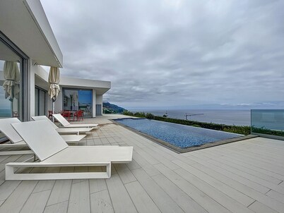 Villa Alegria in Calheta