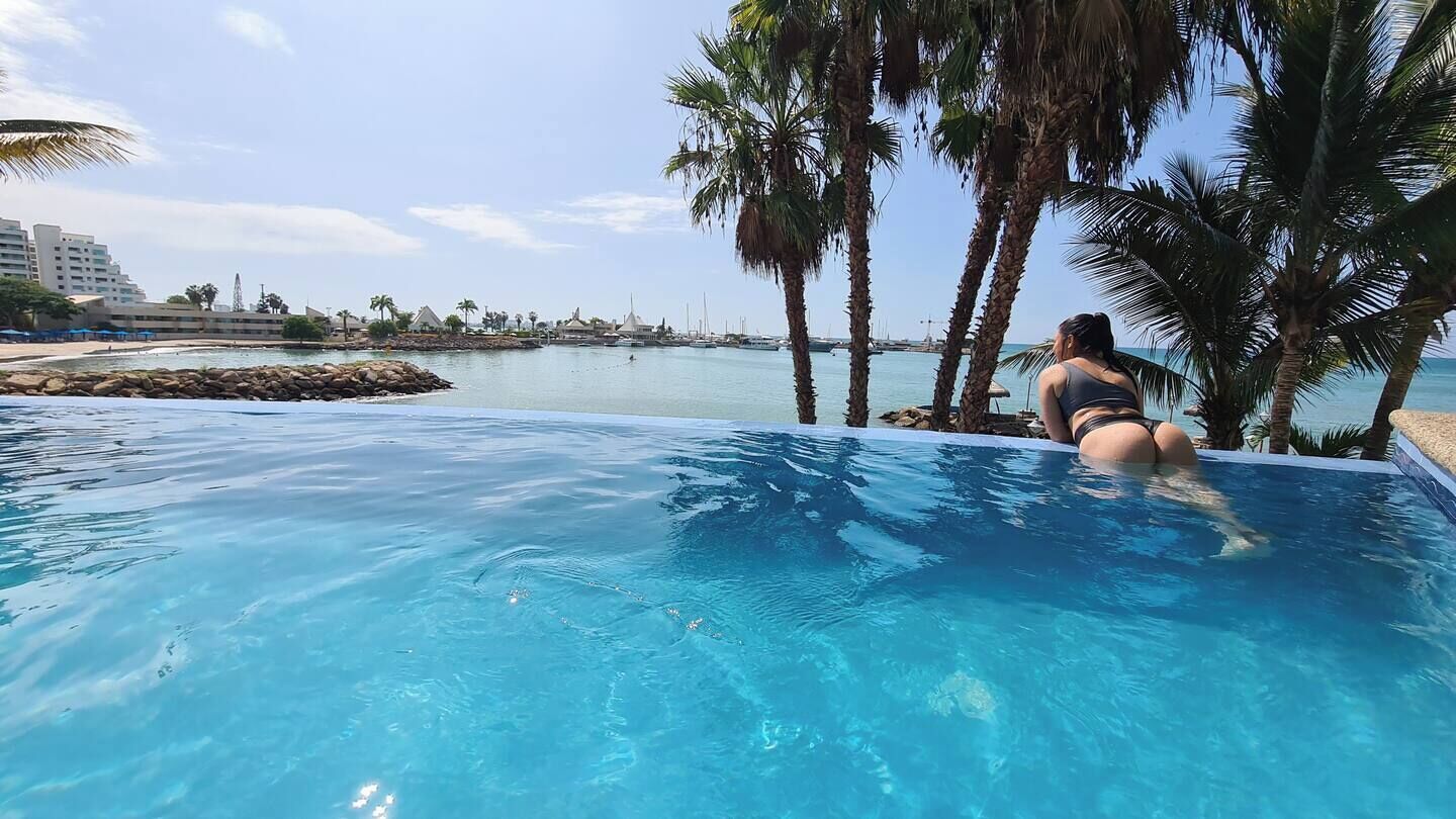 Ecuabook Salinas Torre Marina +593 939849621
