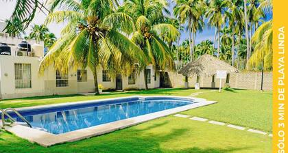 2 bedroom house with swimming pool in Ixtapa