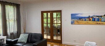 Situated 7Km form Adelaide CBD is this perfect 3-bedroom, 2-bathroom Cottage.