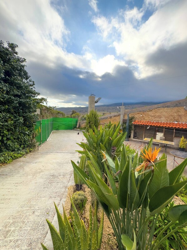 House, 2 Bedrooms, Accessible, Smoking | Property grounds