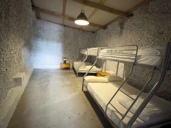 House, 2 Bedrooms, Accessible, Smoking