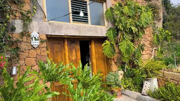 House, 2 Bedrooms, Accessible, Smoking | Exterior detail