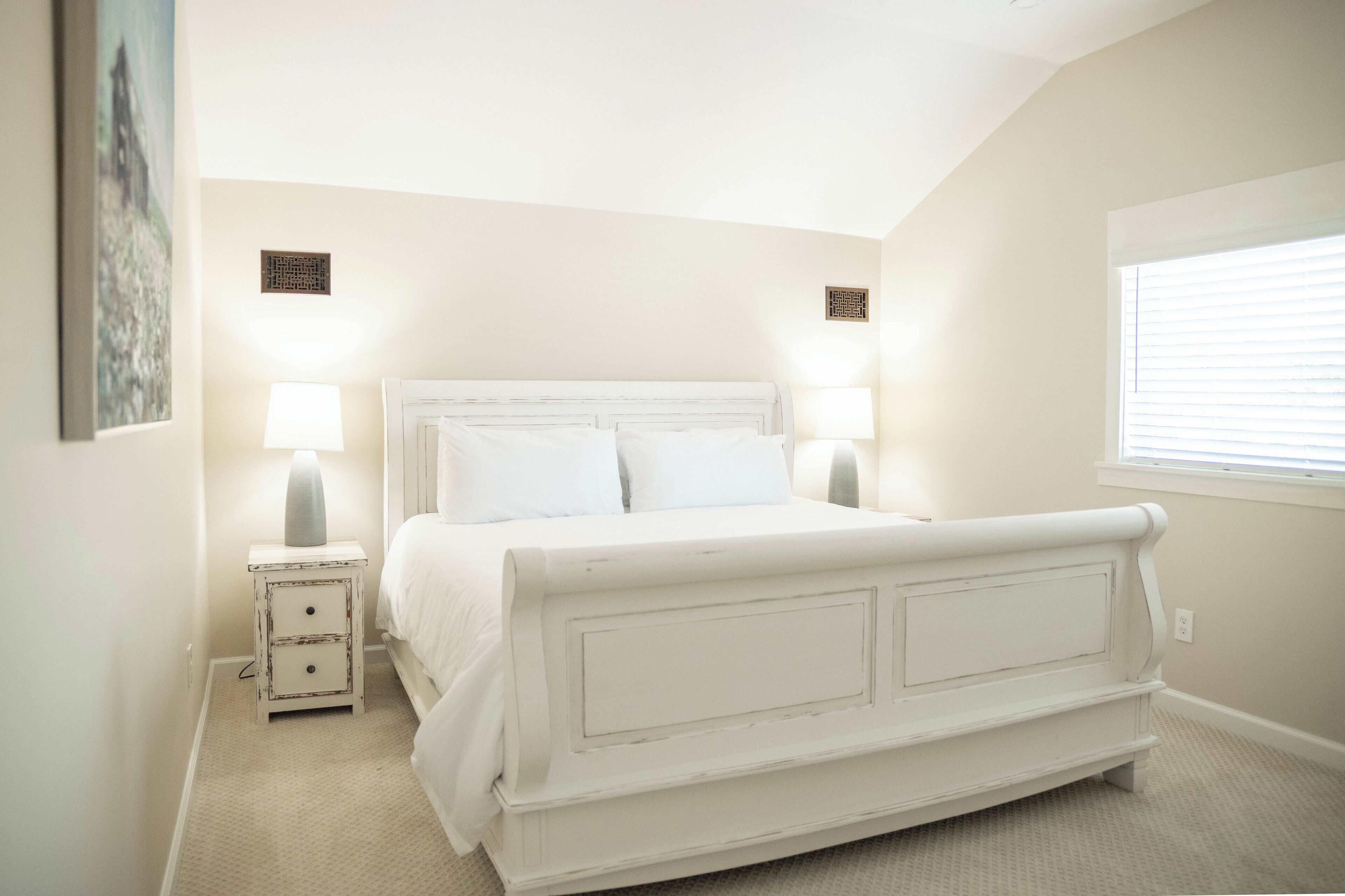 3 habitaciones, escritorio, tabla de planchar con plancha y wifi gratis 