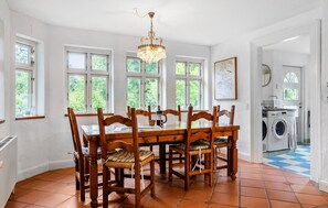 Dining - Beautiful home in Sønderborg with WiFi (Sønderborg)