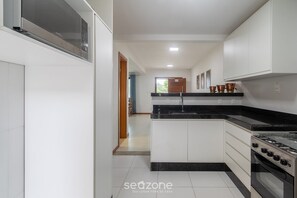 Basic-Villa | Eigene Küche