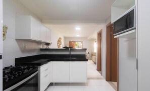 Eenvoudige villa | Privékeuken