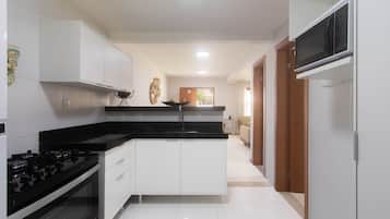 Basic Villa | Private kitchen