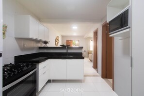 Basic Villa | Private kitchen