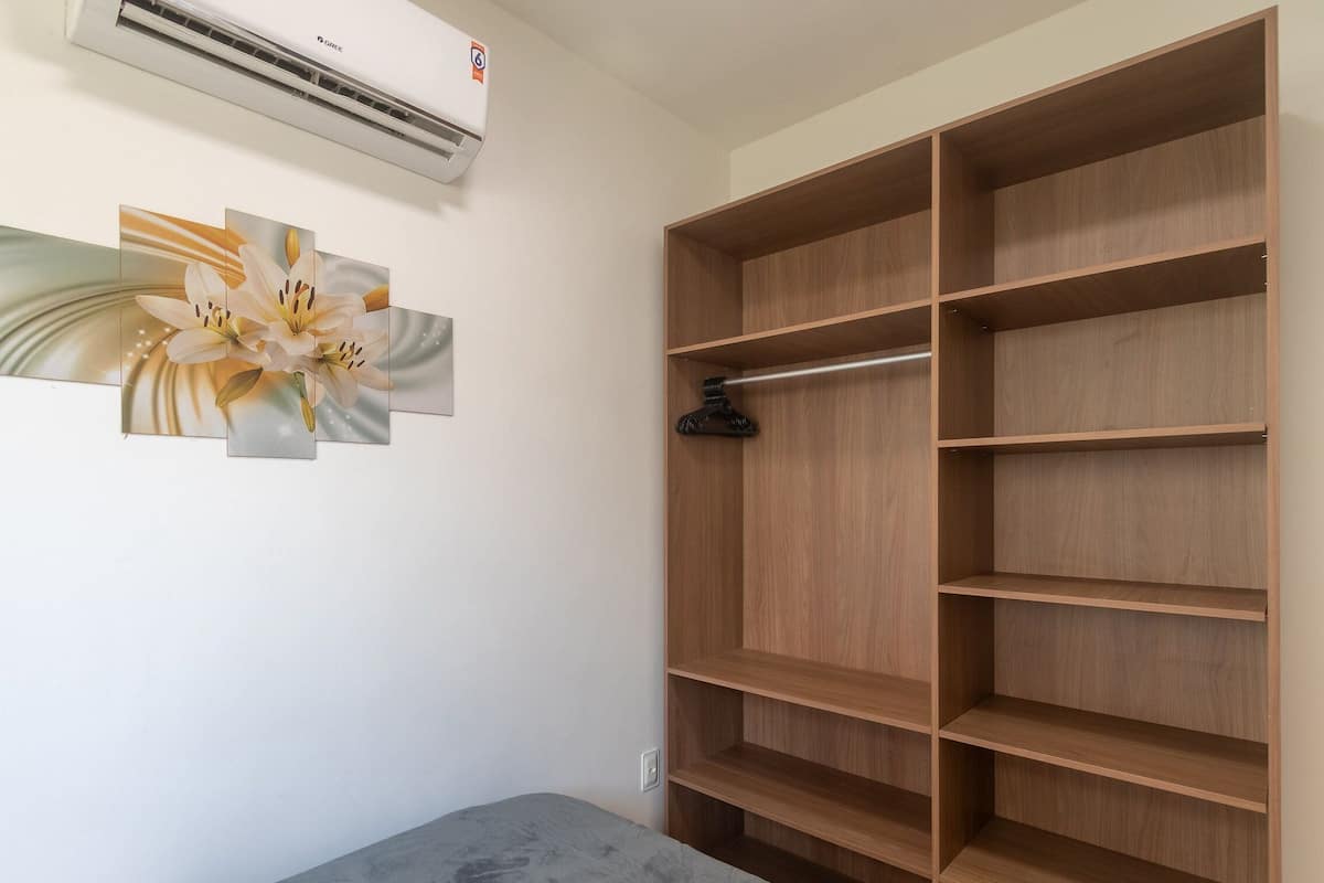 4 bedrooms