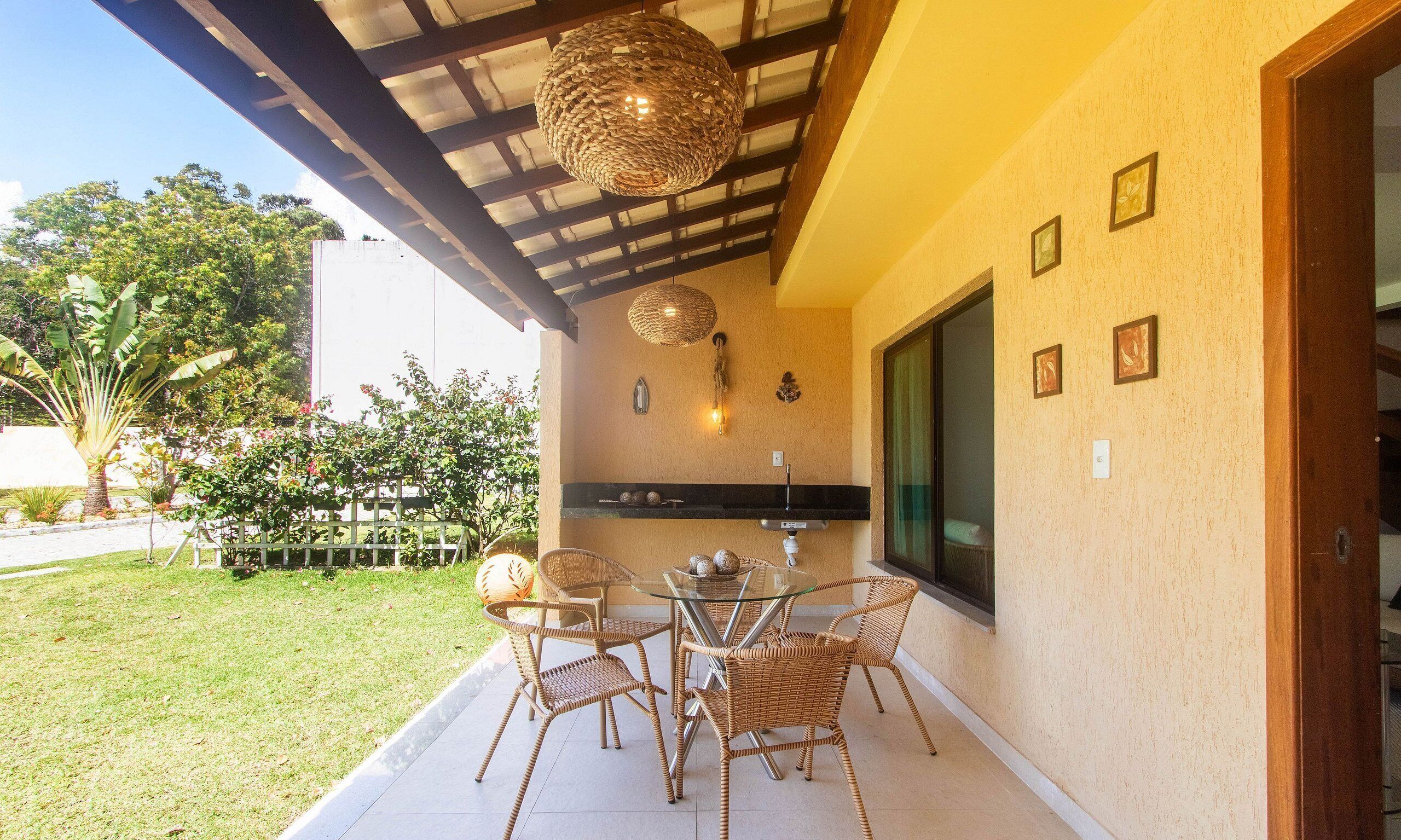 Basic-Villa | Speisen im Freien