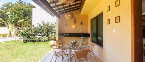 Villa básica | Restaurante al aire libre