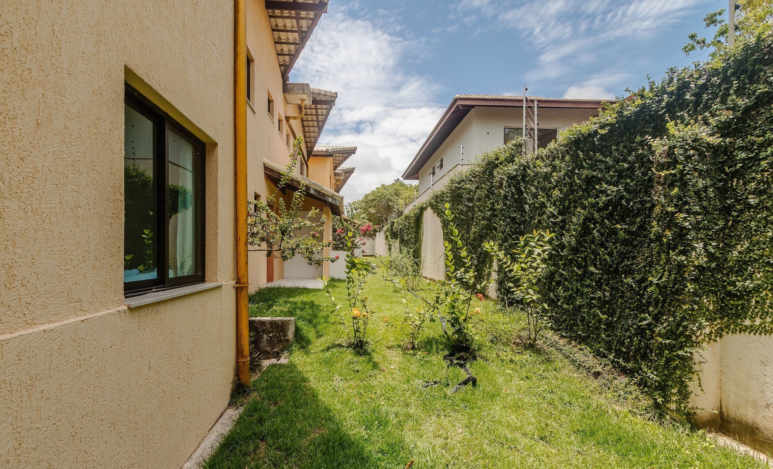 Basic Villa | Property grounds