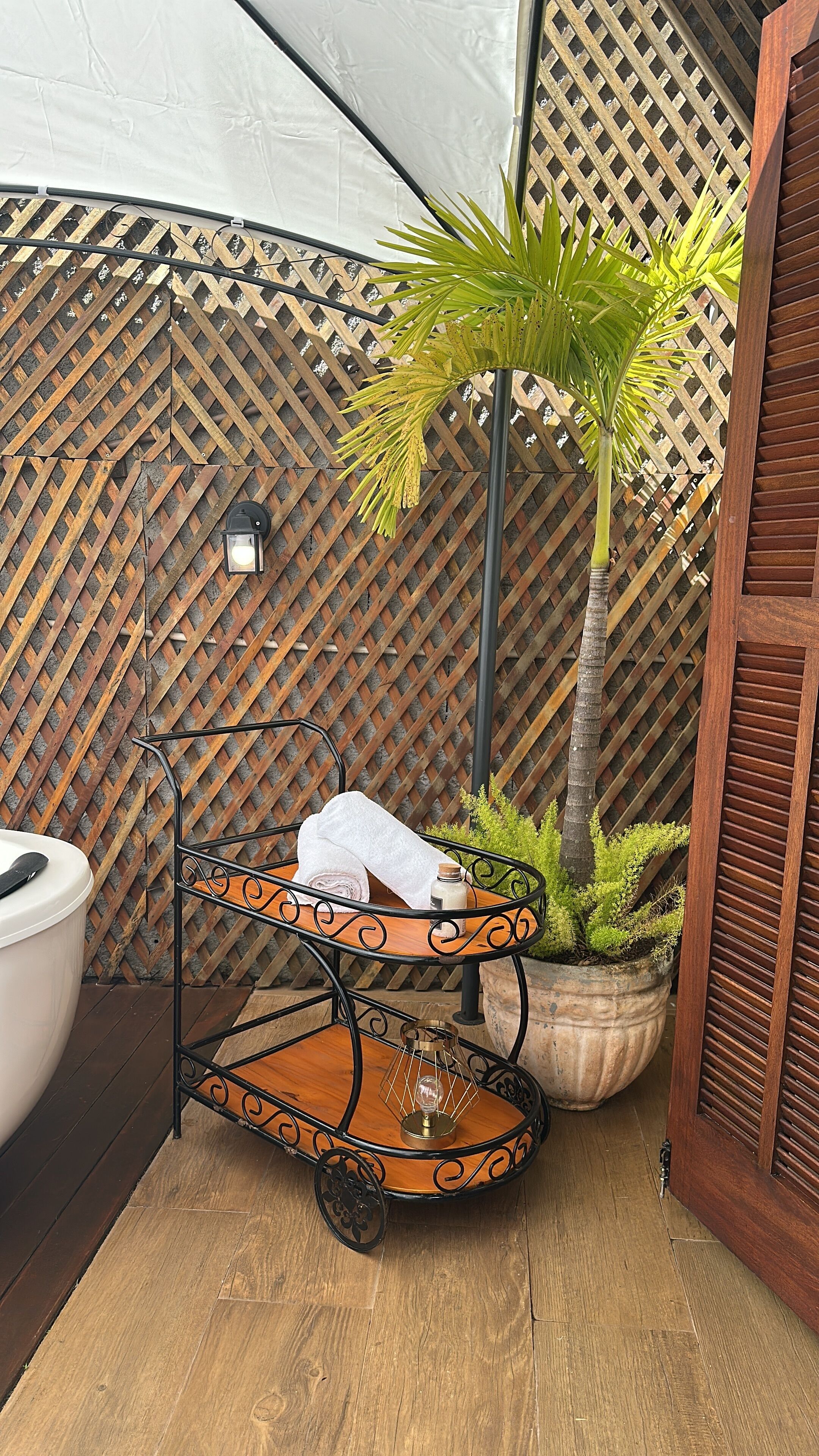 Deluxe Suite, Garden View | Free WiFi