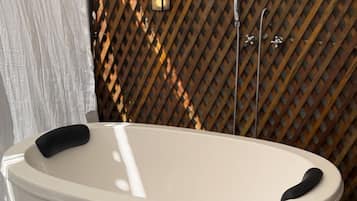 Deluxe Suite, Garden View | Free WiFi