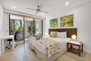 2 bedrooms, desk, iron/ironing board, free WiFi