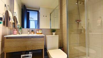 Căn hộ cơ bản | Phòng tắm