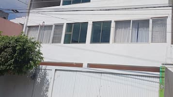 Suite | Exterior