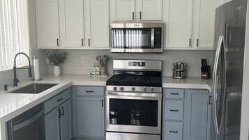 Microwave, oven, stovetop, dishwasher