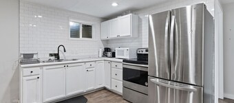 Bright & Spacious 3-bedroom Basement in Orem with WiFi, AC, In-Unit Laundry